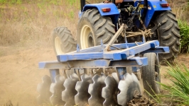 Últimos dias para inscrição de Aração de Terra