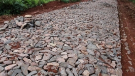 Morro da Laje recebe Obras de Calçamento