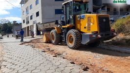 Novo asfaltamento na Avenida Francisco Afonso Filho