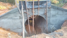 Passagens de concreto e aço na Zona Rural: obras em fase final.