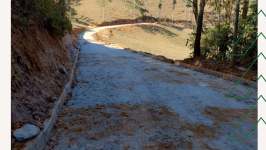 As obras de calçamento de morros continuam